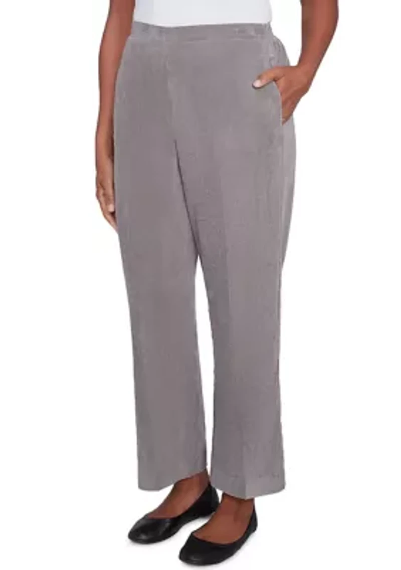 Women's Copenhagen Proportioned Short Pants