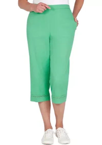Women's Classic Fit Capris