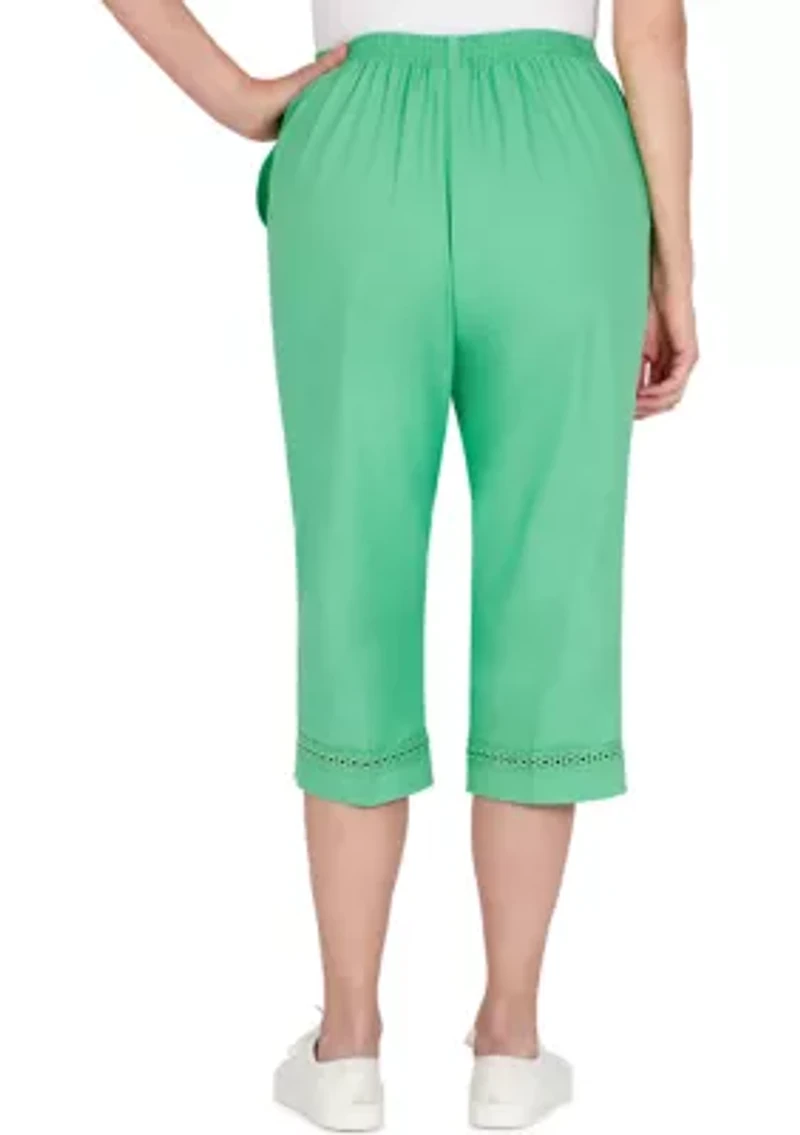 Women's Classic Fit Capris