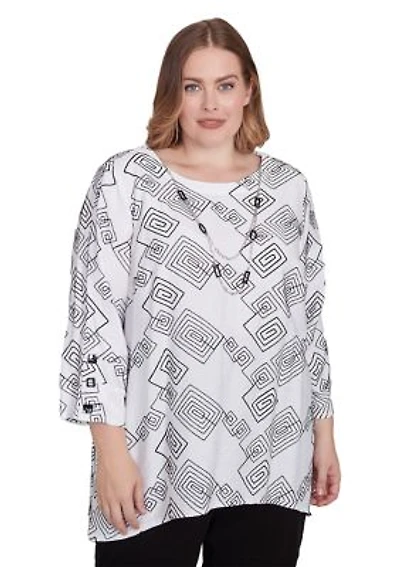 Plus Geometric Woven Top