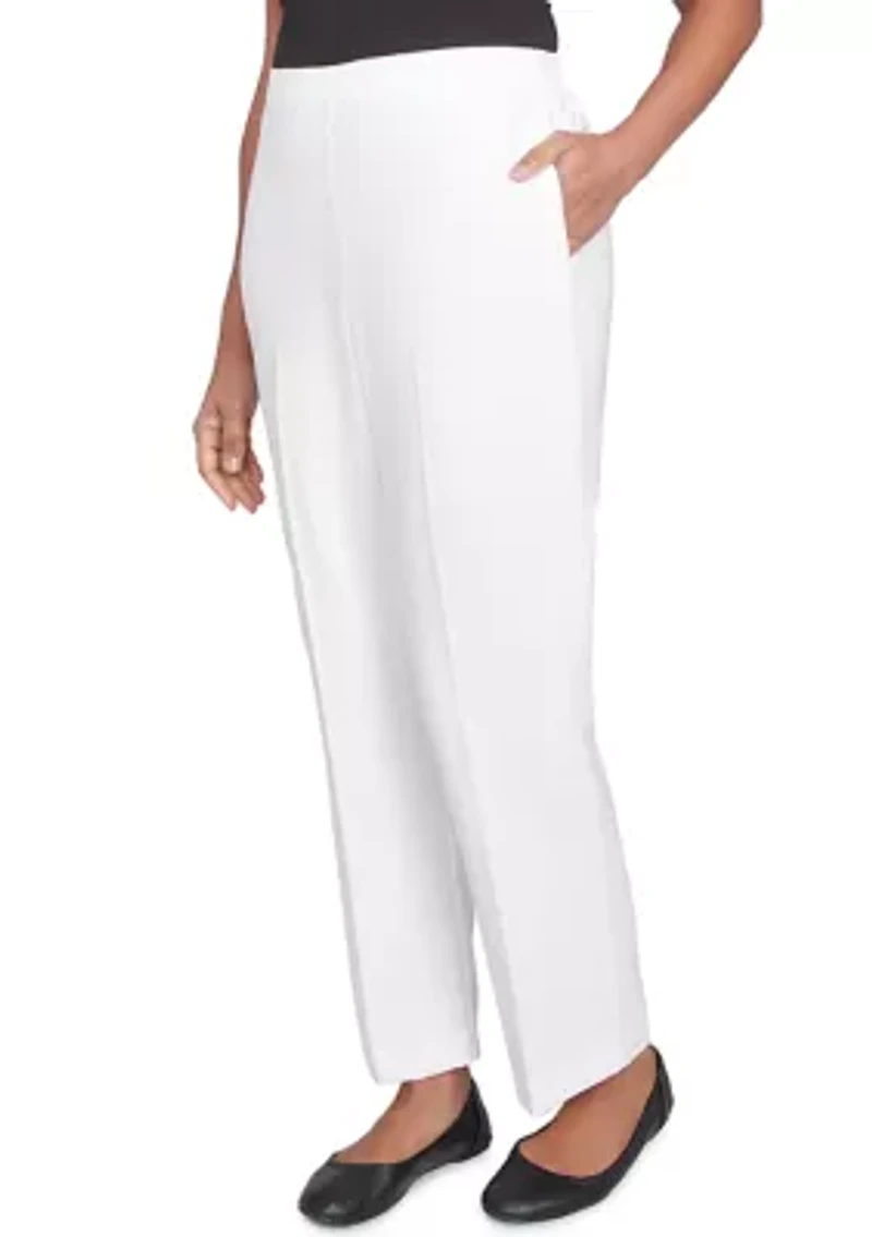 Women's Estate Of Mind Proportioned Short Pants