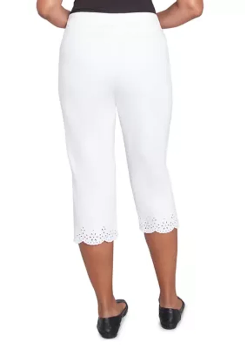 Women's  Crystal Springs Eyelet Cuff Capri Pants