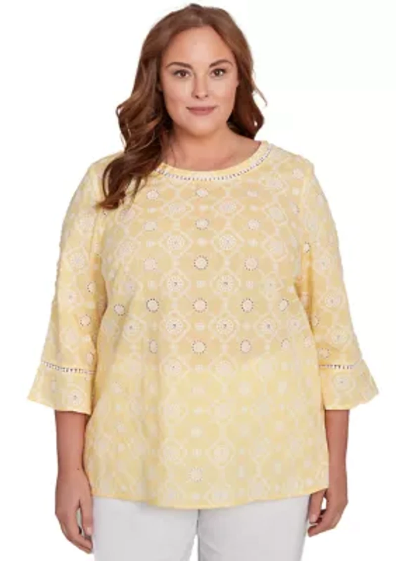 Plus Rise & Shine Flower Embroidered Eyelet