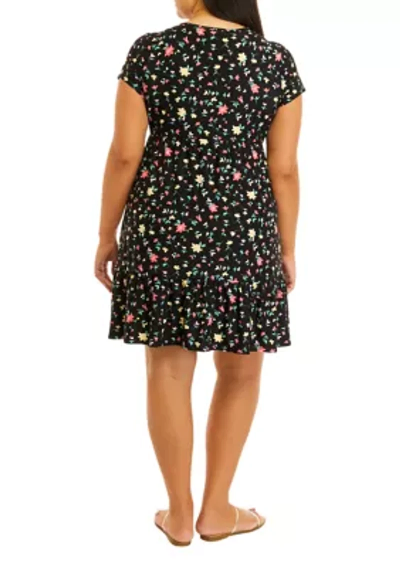 Plus Short Sleeve Crew Neck Babydoll Dress