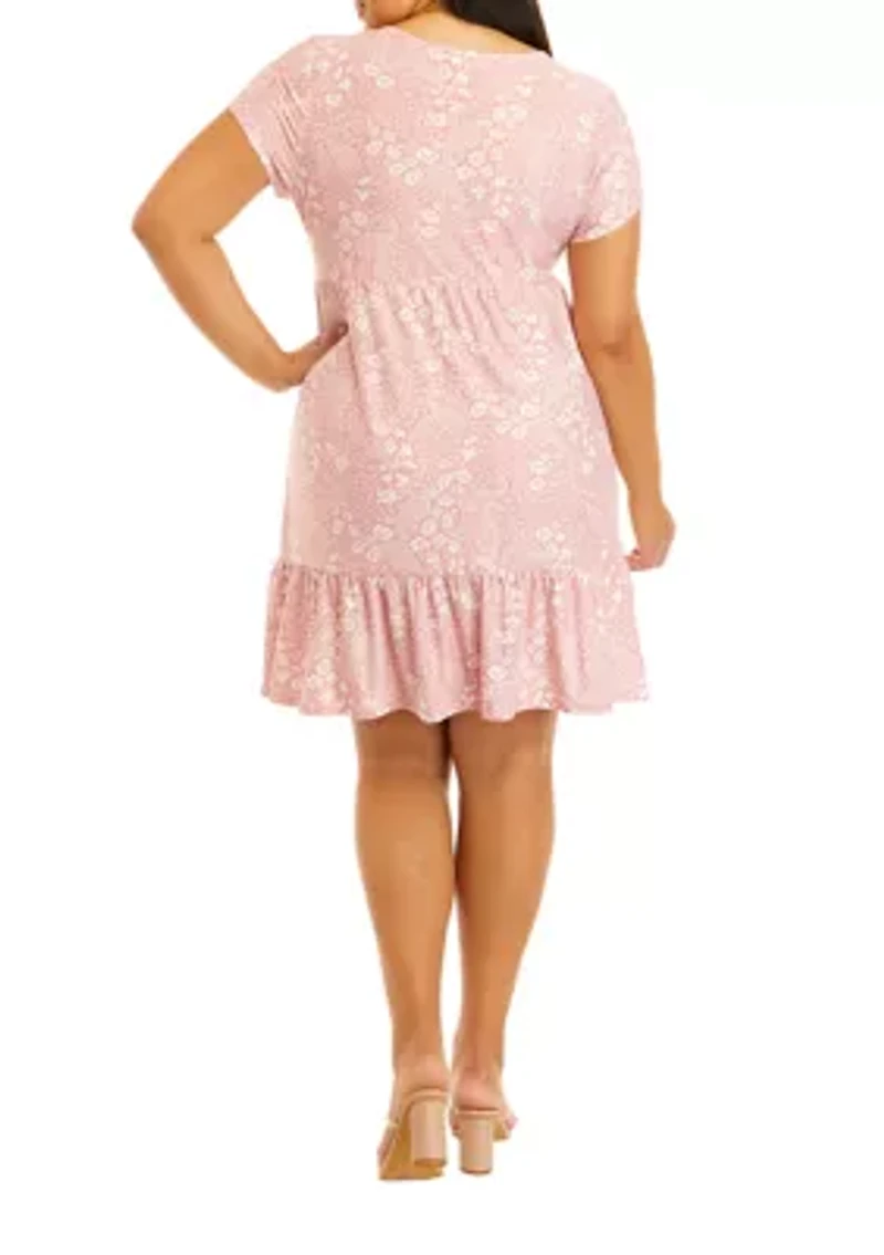 Plus Short Sleeve Crew Neck Babydoll Dress
