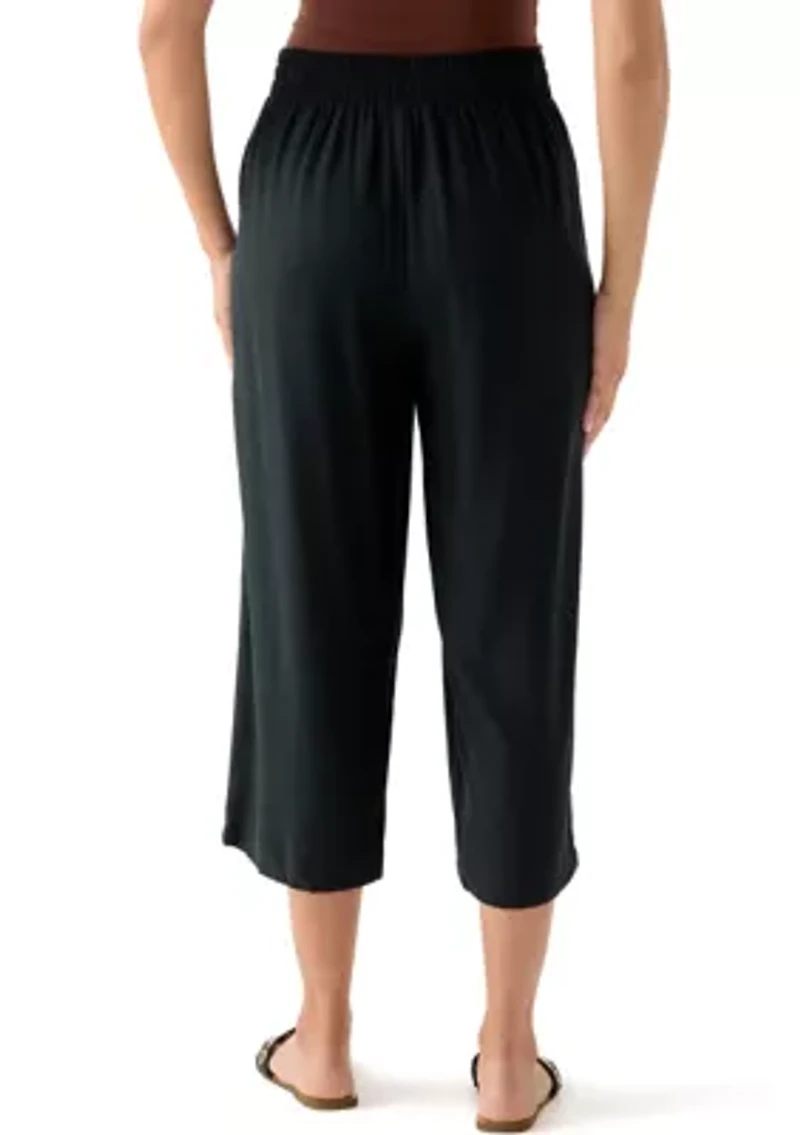 Women's Side Button Capri Pants