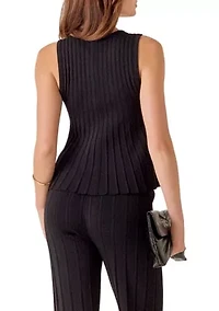 Sleeveless knit top