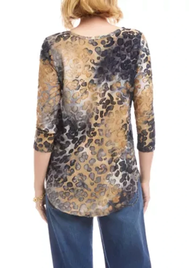 Women's 3/4 Sleeve Burnout Shirttail Top