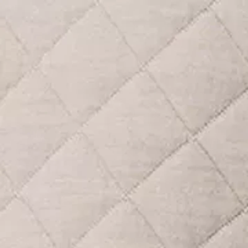 NCAA Quilted Pullover