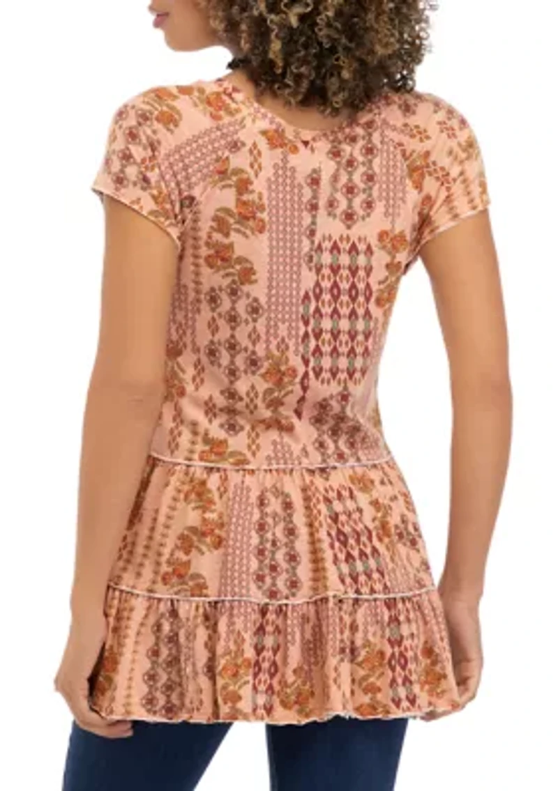 Short Sleeve V-Neck Tiered Knit Top