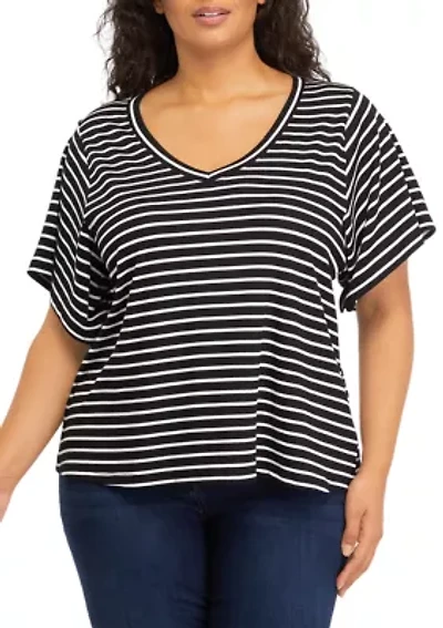 Plus Deconstructed Sleeves V-Neck T-Shirt