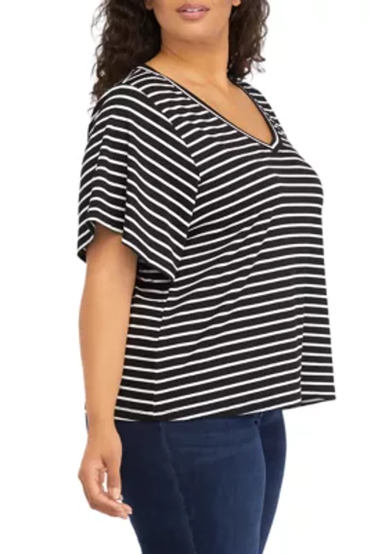 Plus Deconstructed Sleeves V-Neck T-Shirt