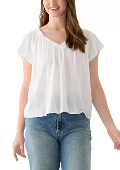 Women's Flutter Sleeve Blouse