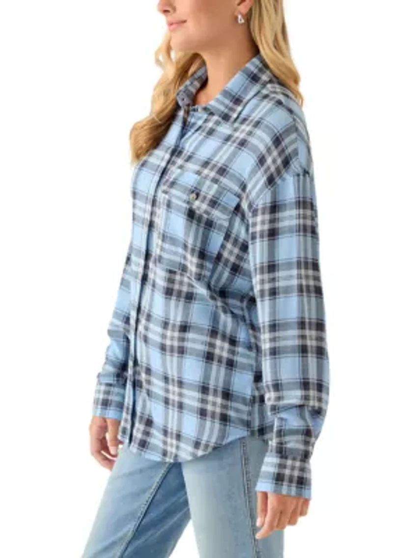 Women's Woven Button Down Shirt with Front Pockets