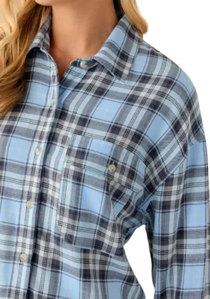 Women's Woven Button Down Shirt with Front Pockets