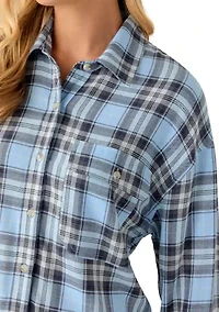 Women's Woven Button Down Shirt with Front Pockets