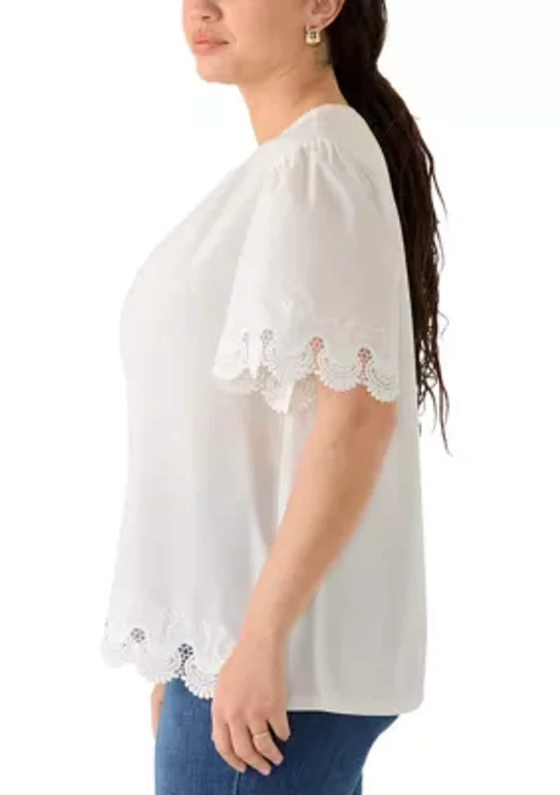 Plus Short Sleeve Split Neck with Scallop Lace Trim Top
