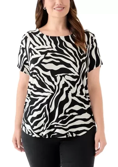 Plus Short Sleeve Pleat Back T-Shirt