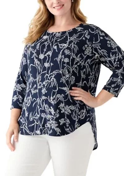 Plus Three-Quarter Sleeve Pleatback Tee