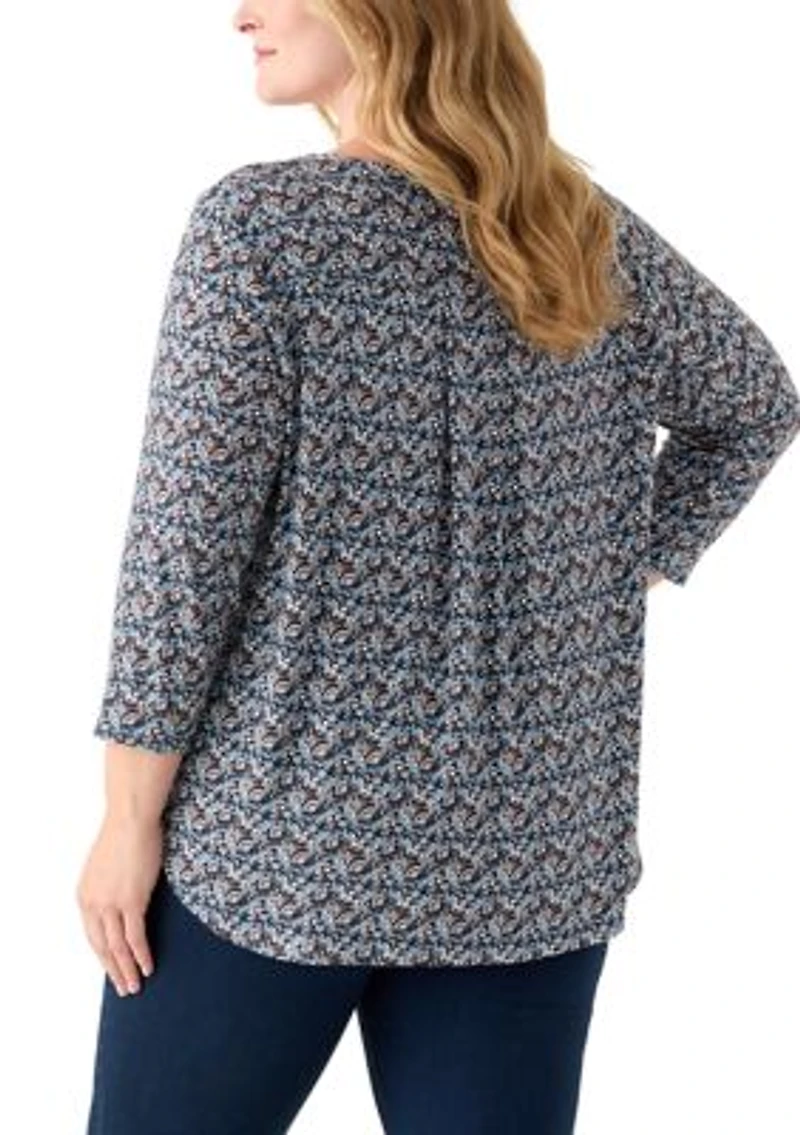 Plus Three-Quarter Sleeve Pleatback Tee