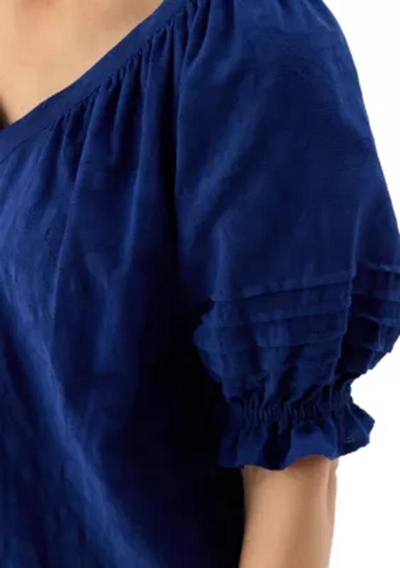 Women's Short Sleeve V-Neck Texture Knit Top