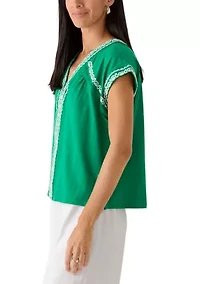Women's Short Sleeve Embroidered V-Neck Knit Top