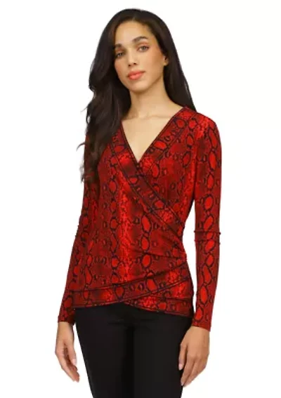 Women's Crossover Border Top