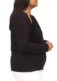 Plus Solid Chain Cutout Top