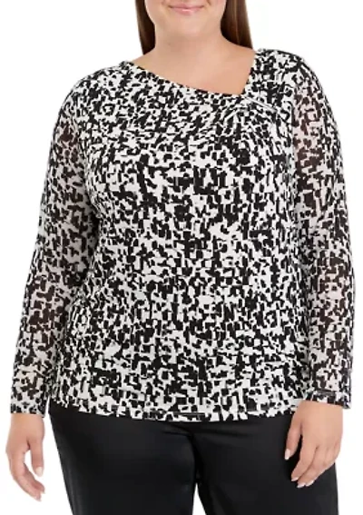 Plus Printed Knit Top