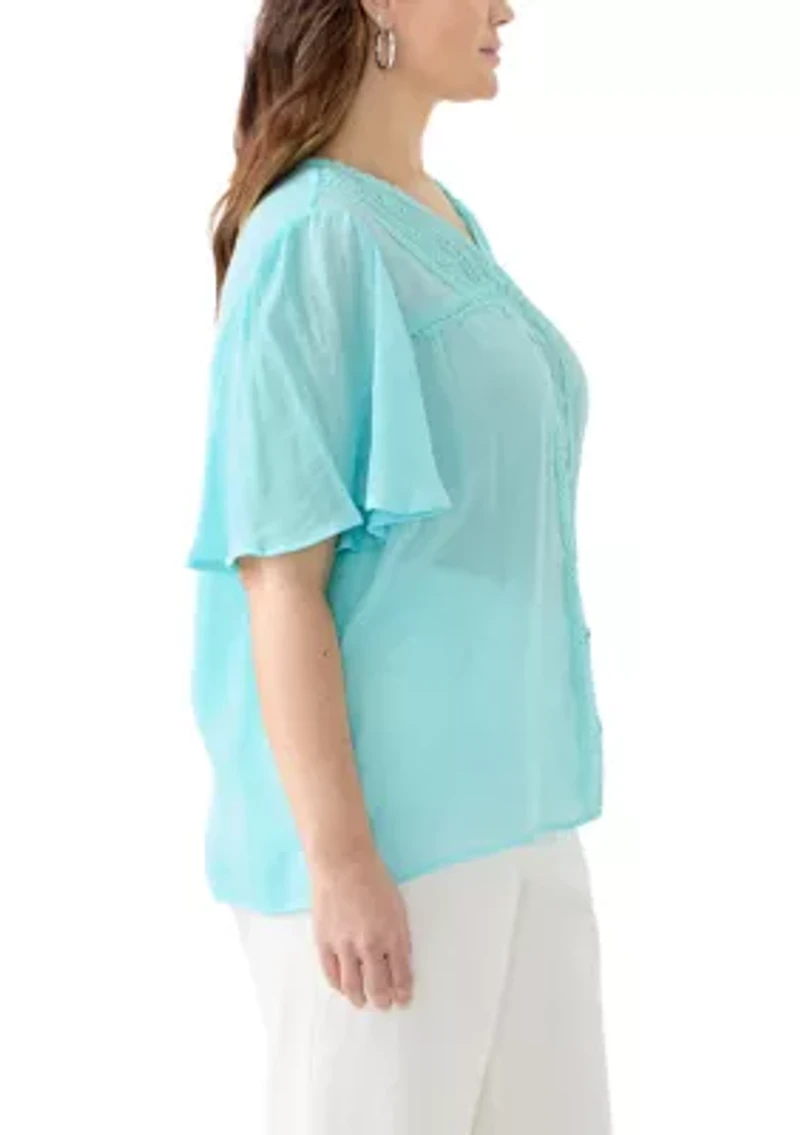 Plus Flutter Sleeve V-Neck Button Down Slub Woven Blouse