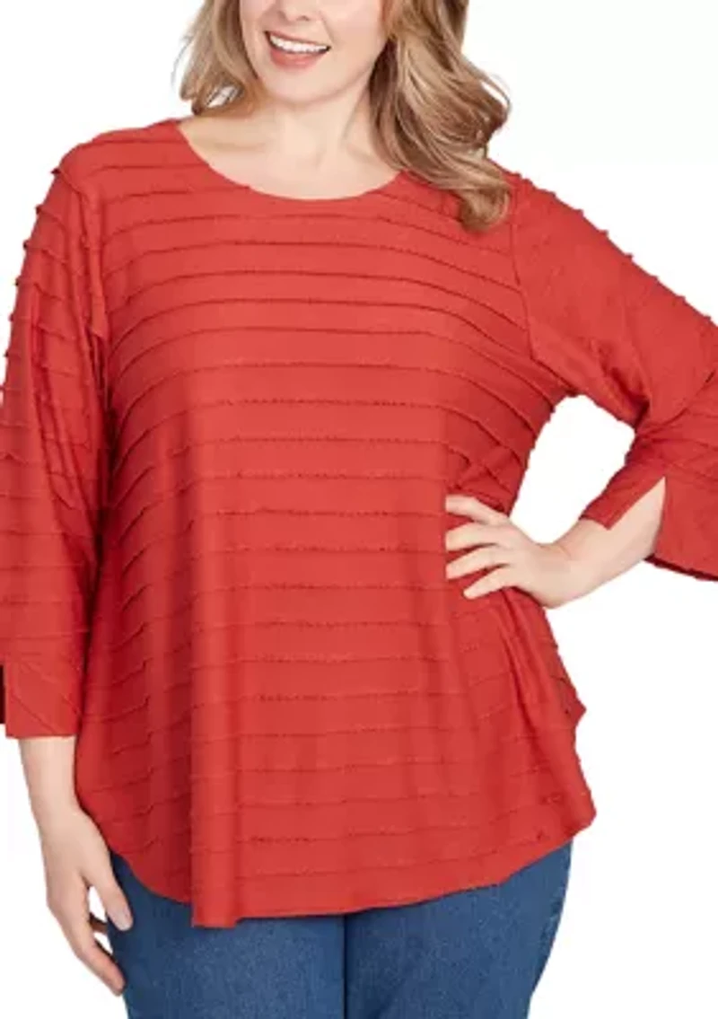 Plus Scalloped Jacquard Knit Top
