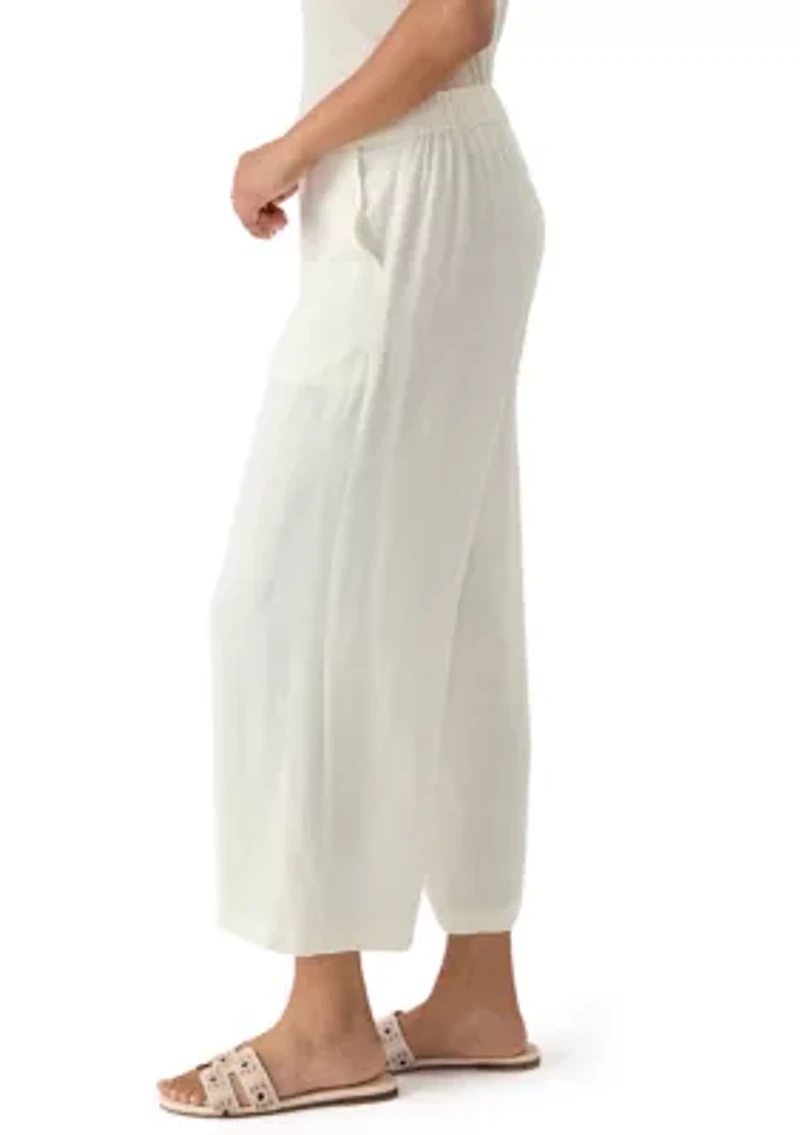 Women's Relaxed Oasis Linen Capri Pants