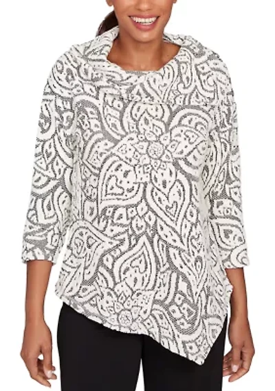 Women's Paisley Jacquard Asymmetric Hem Knit Top