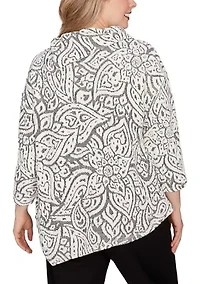 Plus Paisley Jacquard Asymmetric Hem Knit Top