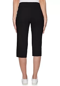 Petite Pull On Tech Clamdigger Pants