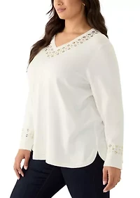 Women's V-Neck Grommet Embellished Fine Gauge Pull Over Sweater