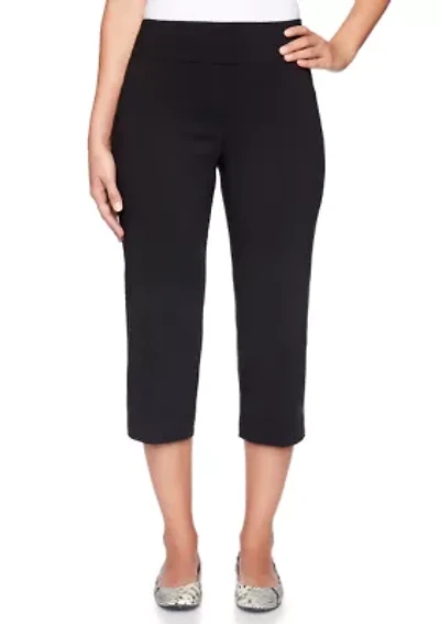 Petite Mid-Rise Pull-On Straight Solar Millennium Tech Capris
