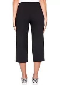 Petite Mid-Rise Pull-On Straight Solar Millennium Tech Capris