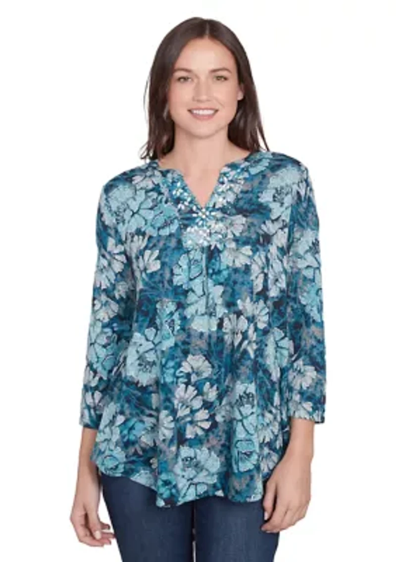 Women's Embellished Wintery Floral Hacci Top