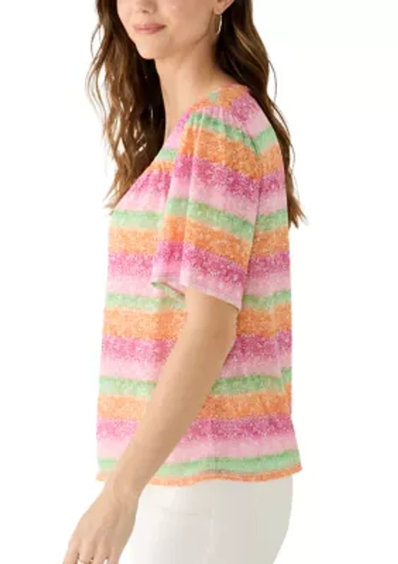 Women's Short Sleeve V-Neck Print Top