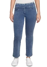 Women's Comfort Stretch Straight Leg Jeans