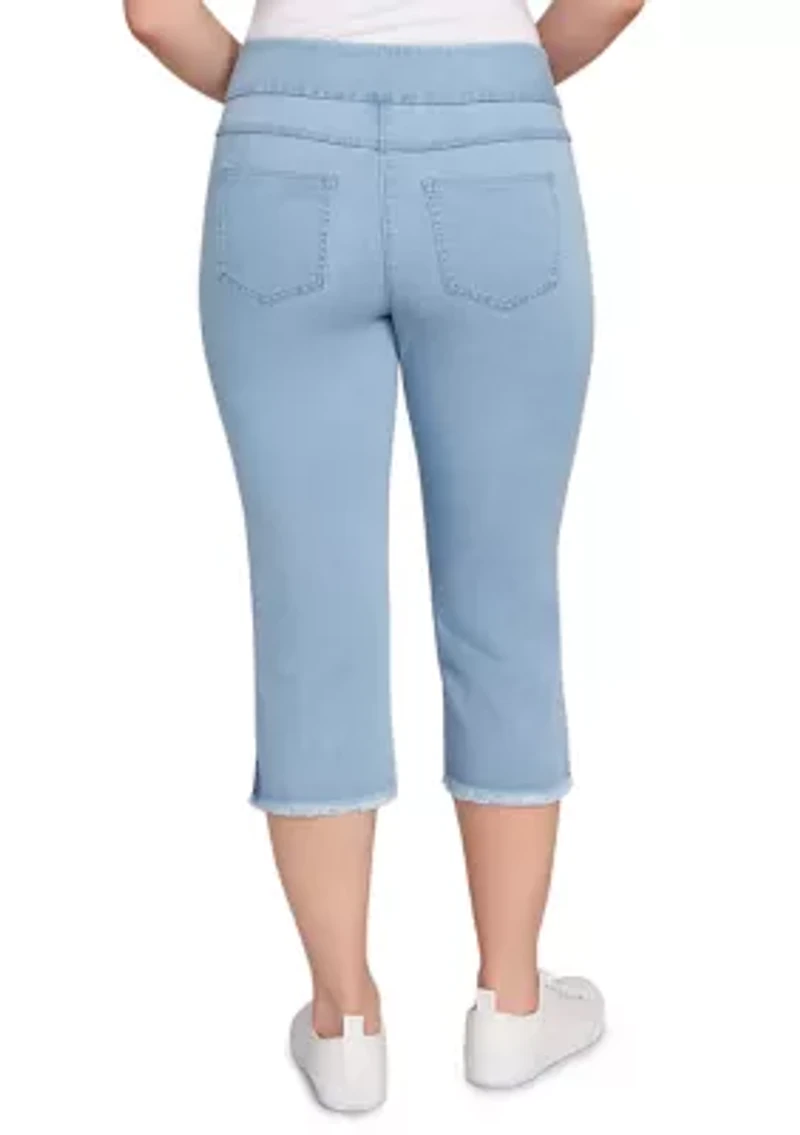 Women's Stretch Denim Fringe Hem Capri Pants
