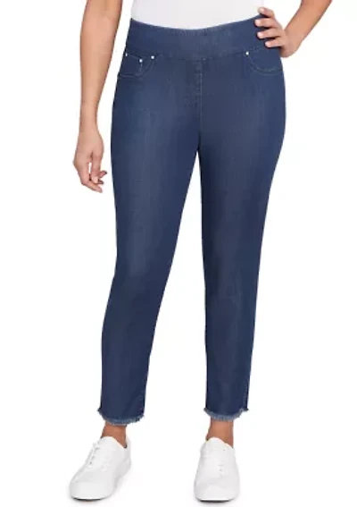 Petite Comfort Stretch Pull-On Jeans