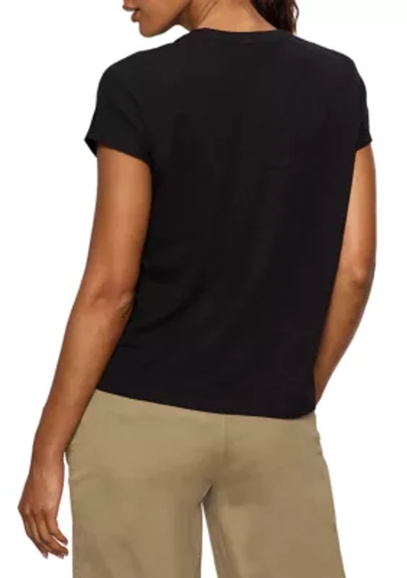 Women's Notched Muscle Top