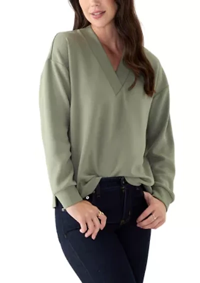Women's Long Sleeve V-Neck Free Flow Pullover
