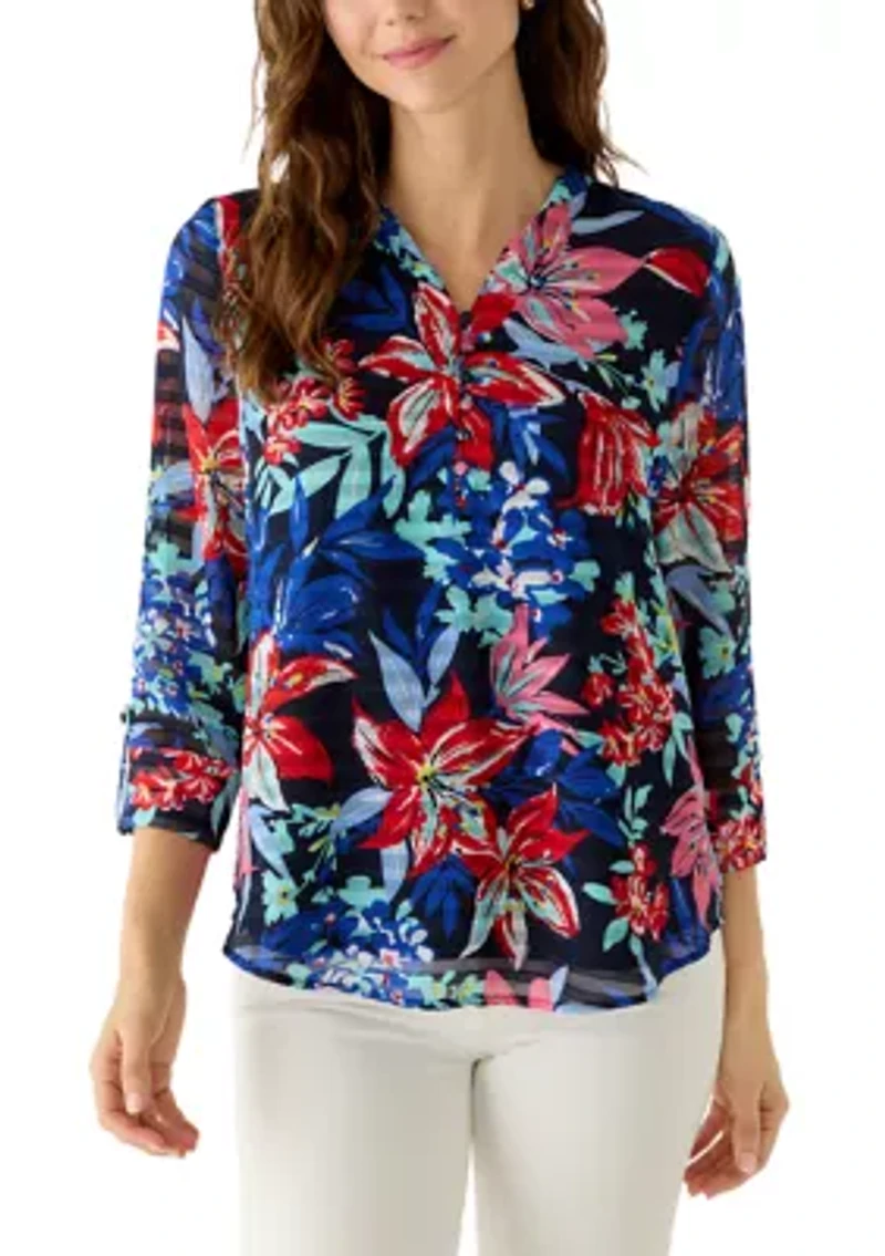 Women's 3/4 Sleeve Henley Print Top