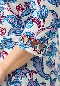 Women's Lattice Cuff Printed T-Shirt