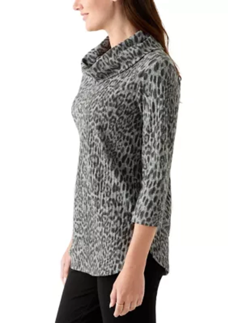 Women's 3/4 Sleeve Cowl Neck Hacci Top