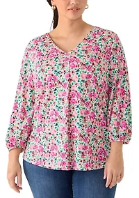Plus 3/4 Sleeve V-Neck Pleat Detail Top