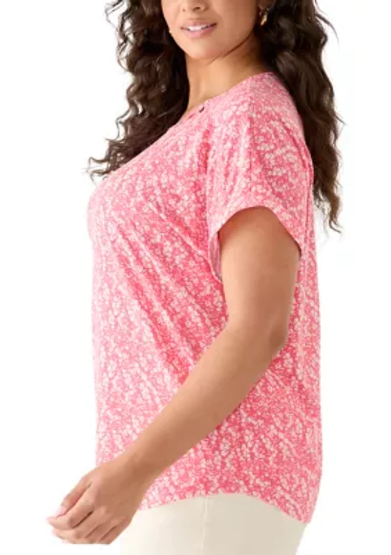 Plus Lattice Neck T-Shirt